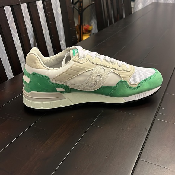 Saucony Shadow 5000 shoes sneakers new S70667-1 men’s sizes green white grey - Picture 4 of 12